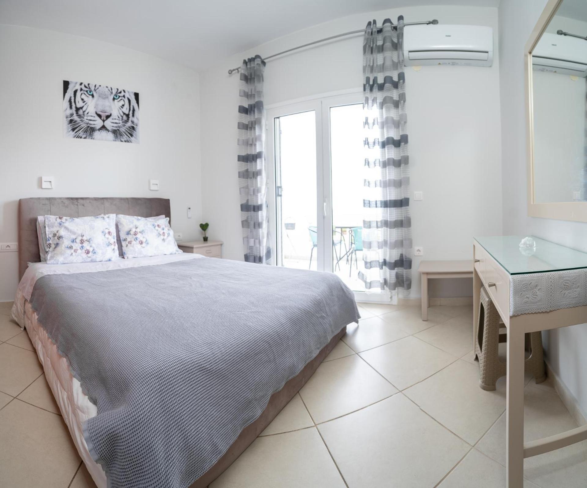 Lektron Apartment Chania  Ngoại thất bức ảnh